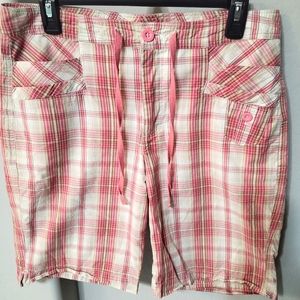 Lee size 10 shorts